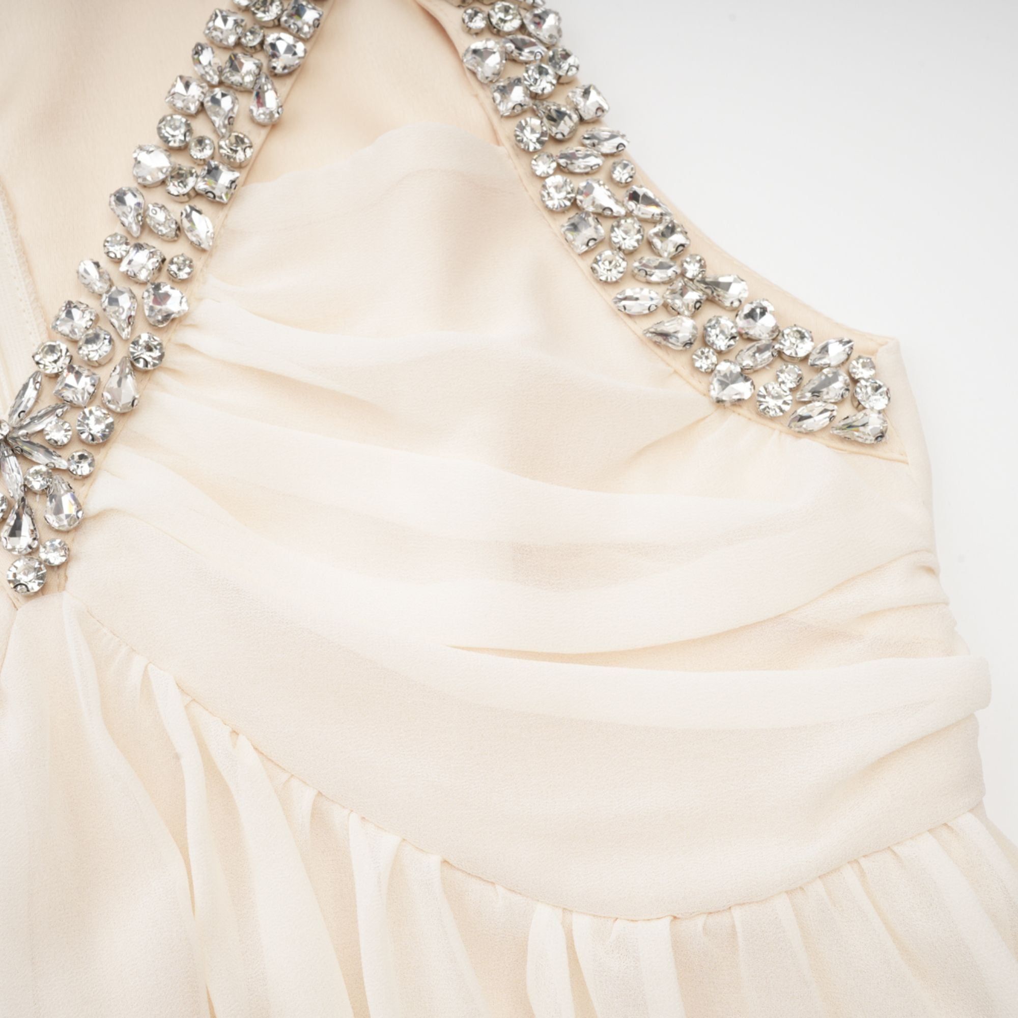 Roseline süslemeli mini elbise