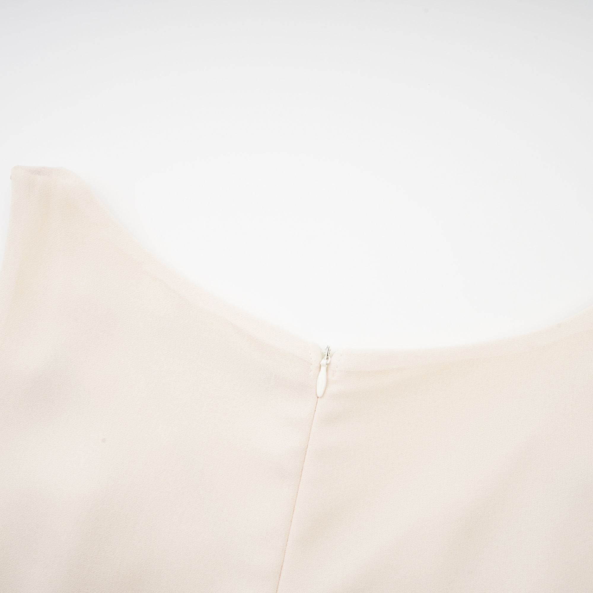 Roseline süslemeli mini elbise