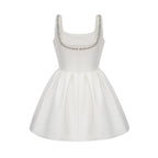 Perrine süslemeli mini elbise