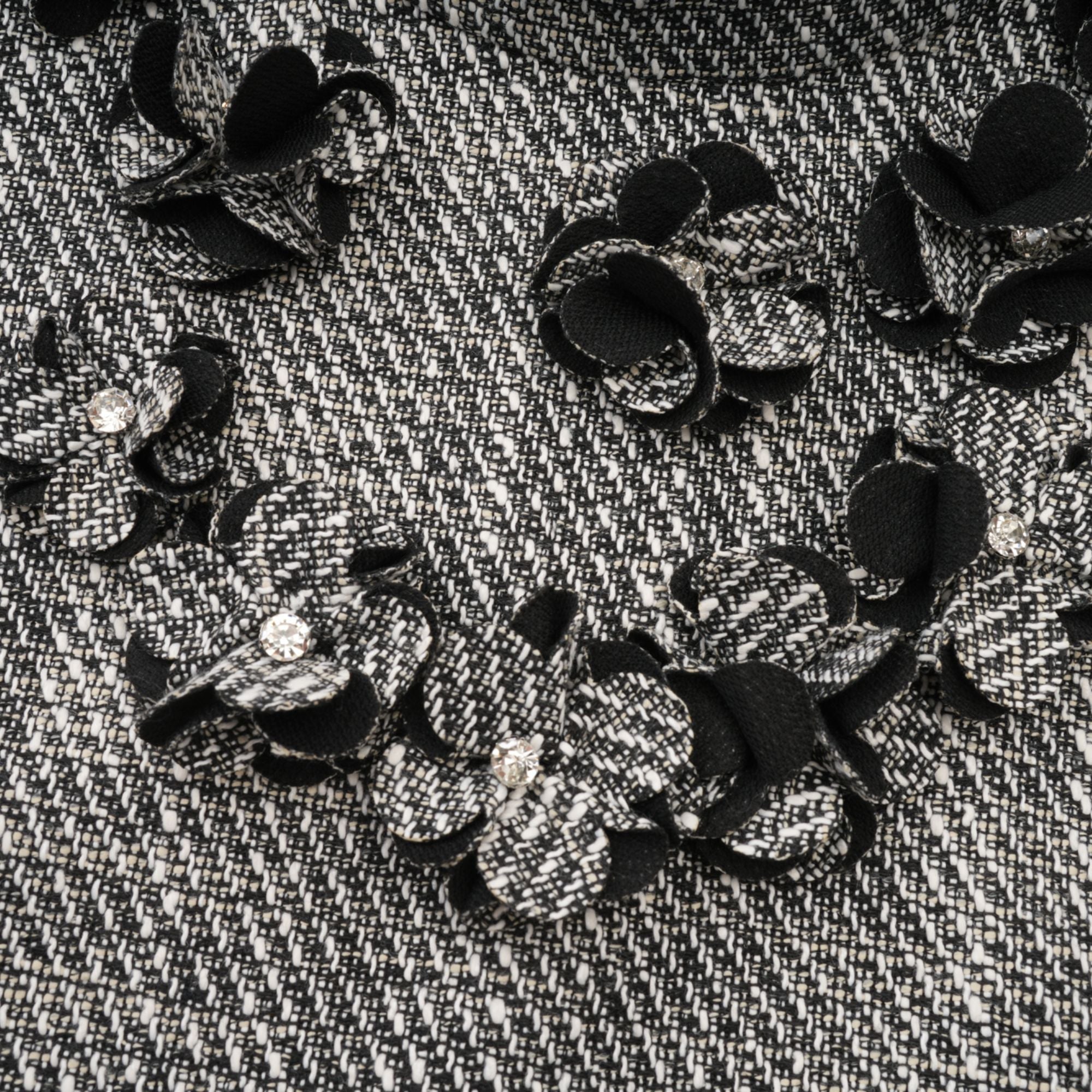 Nadège sahte çiçek detaylı kolsuz mini elbise