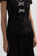 Payetli Üst ve Pileli Etekli Takım