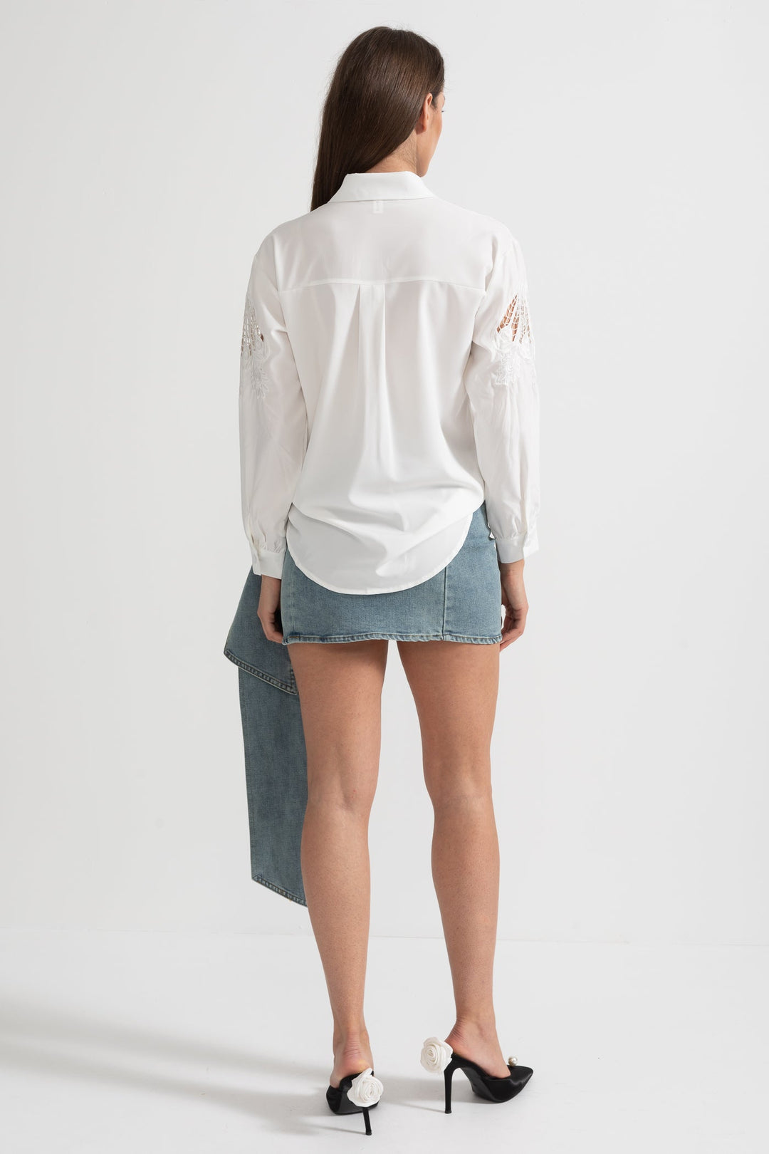 Kol omuz detaylı gömlek