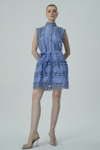 Kolsuz Dantel Mini Elbise