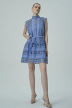 Kolsuz Dantel Mini Elbise