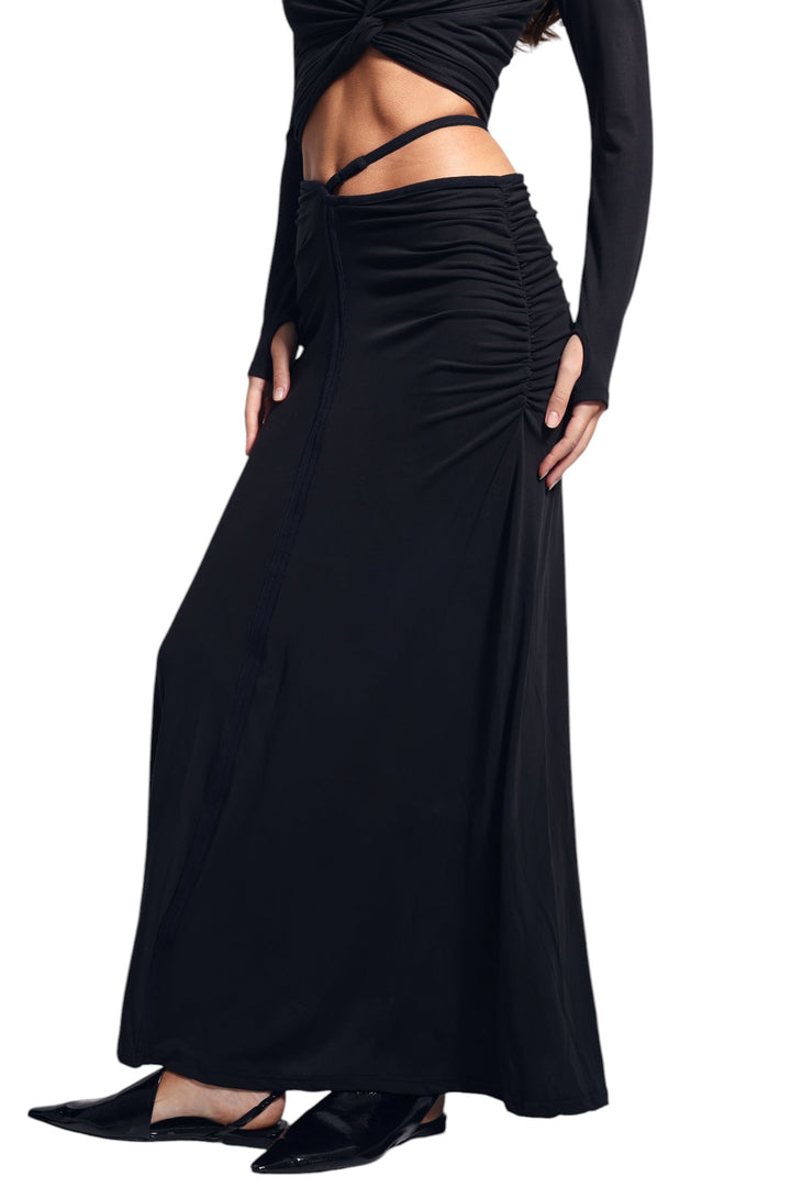 Yırtmaç Detaylı Vücuda Oturan Etek