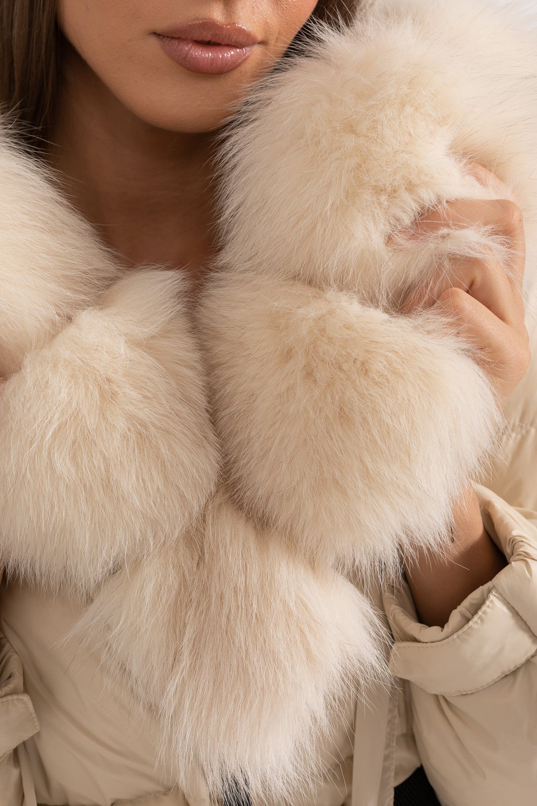 kürk yaka uzun kaban