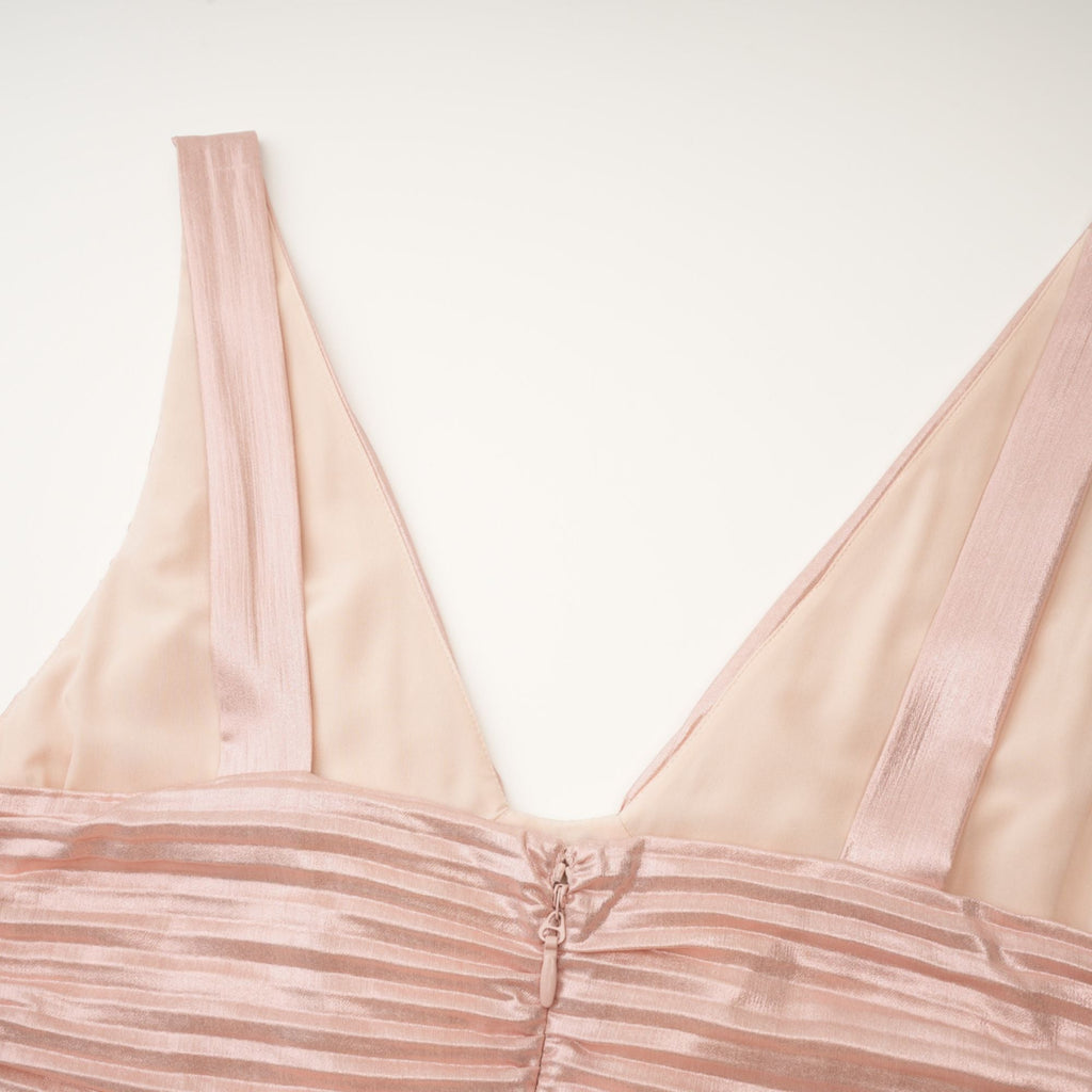 Shiema parlak pileli maksi elbise