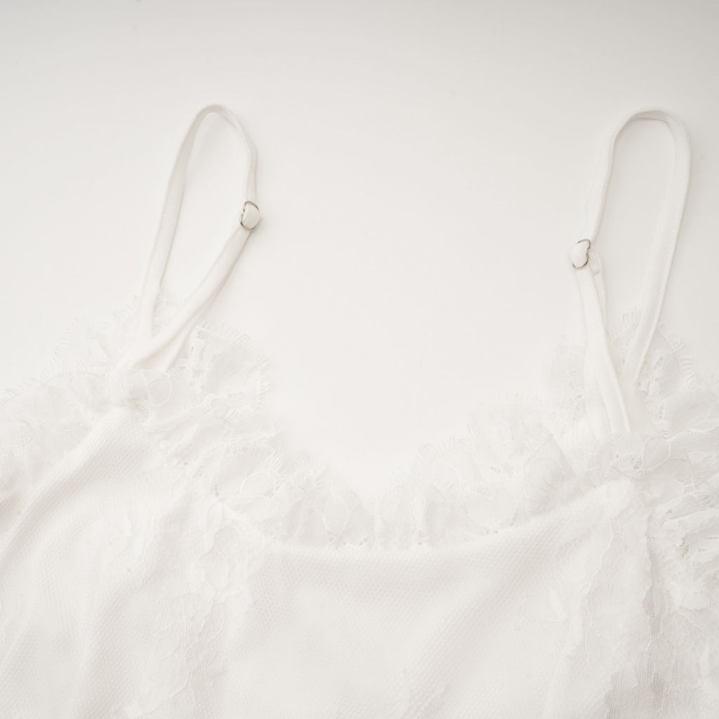 Larelle dantel midi elbise