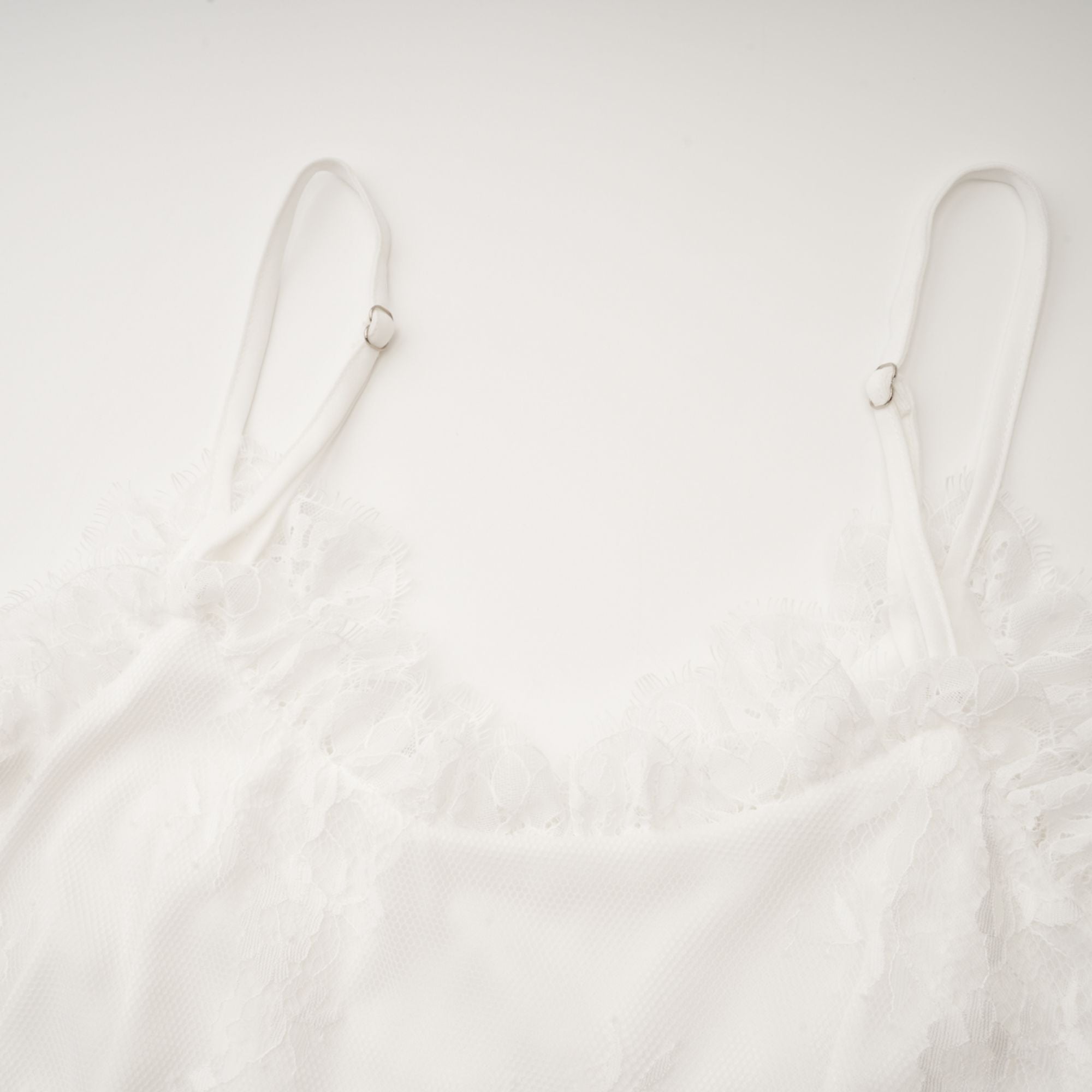 Larelle dantel midi elbise