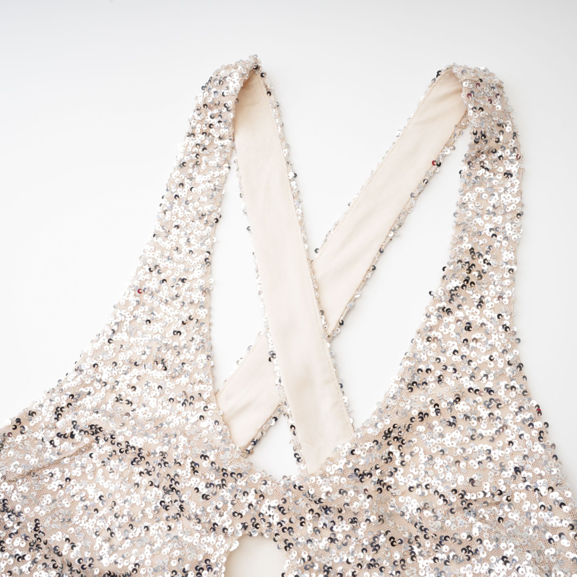 Raphaëlle dekolteli maksi elbise