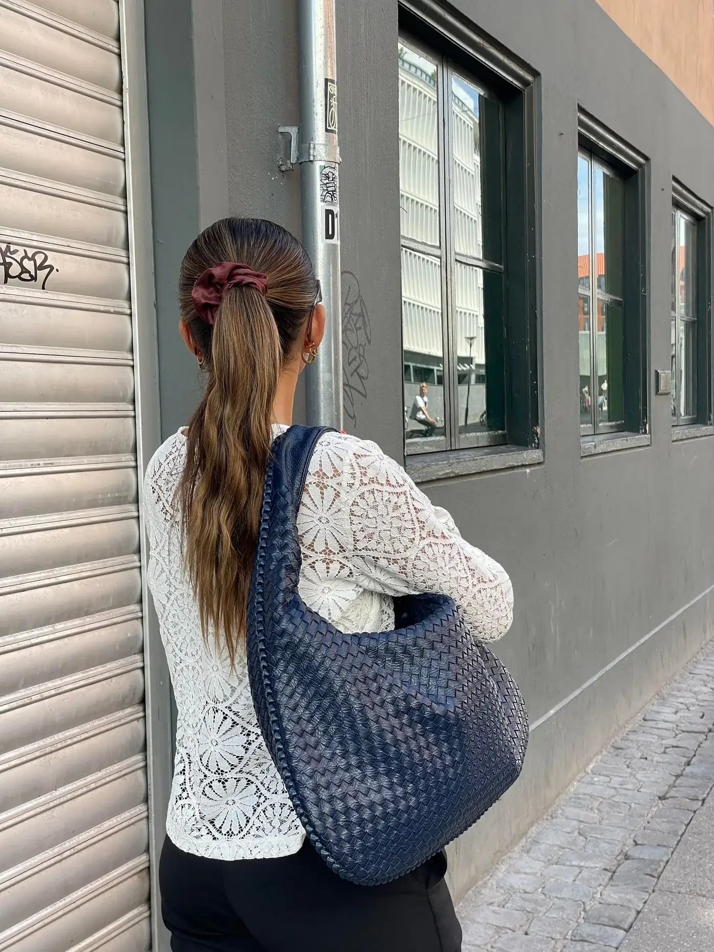 Woven Büyük Boy Vegan Deri Çanta