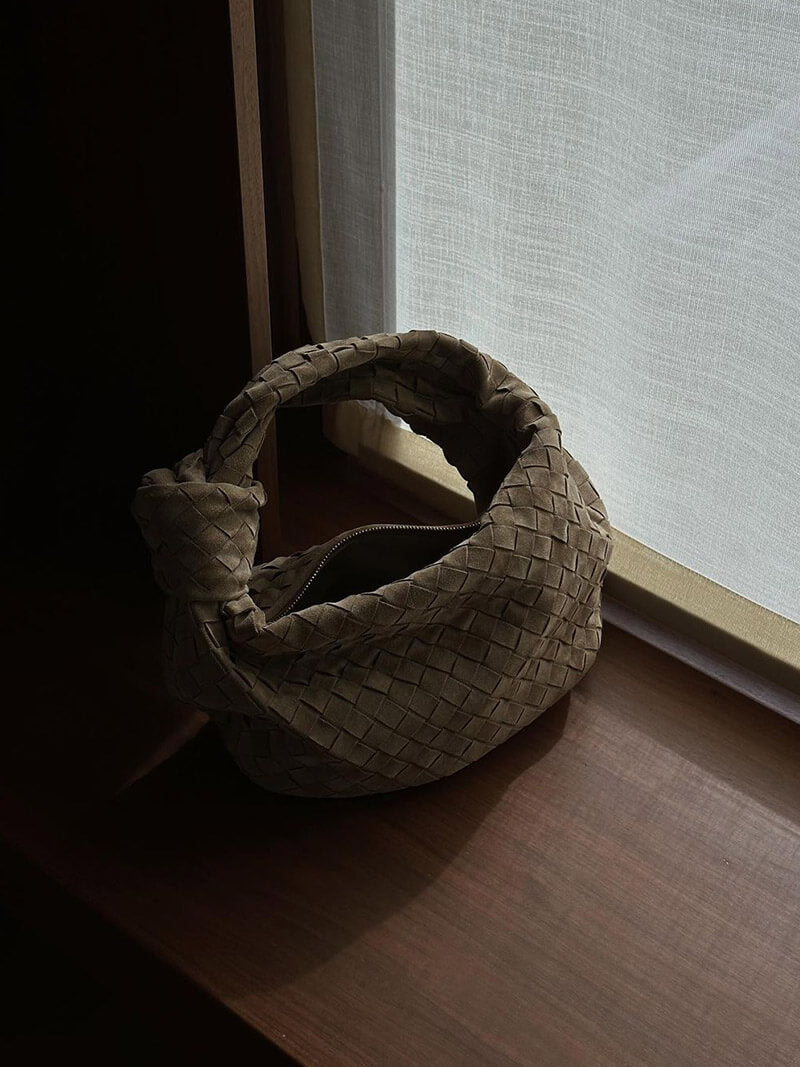 Woven Orta Boy Premium Süet Çanta