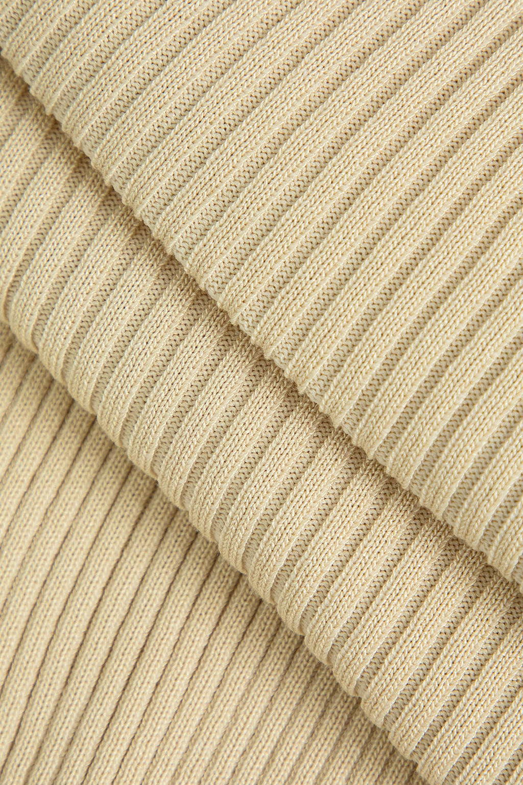 Düz Sırtı Açık Örgü Mini Elbise