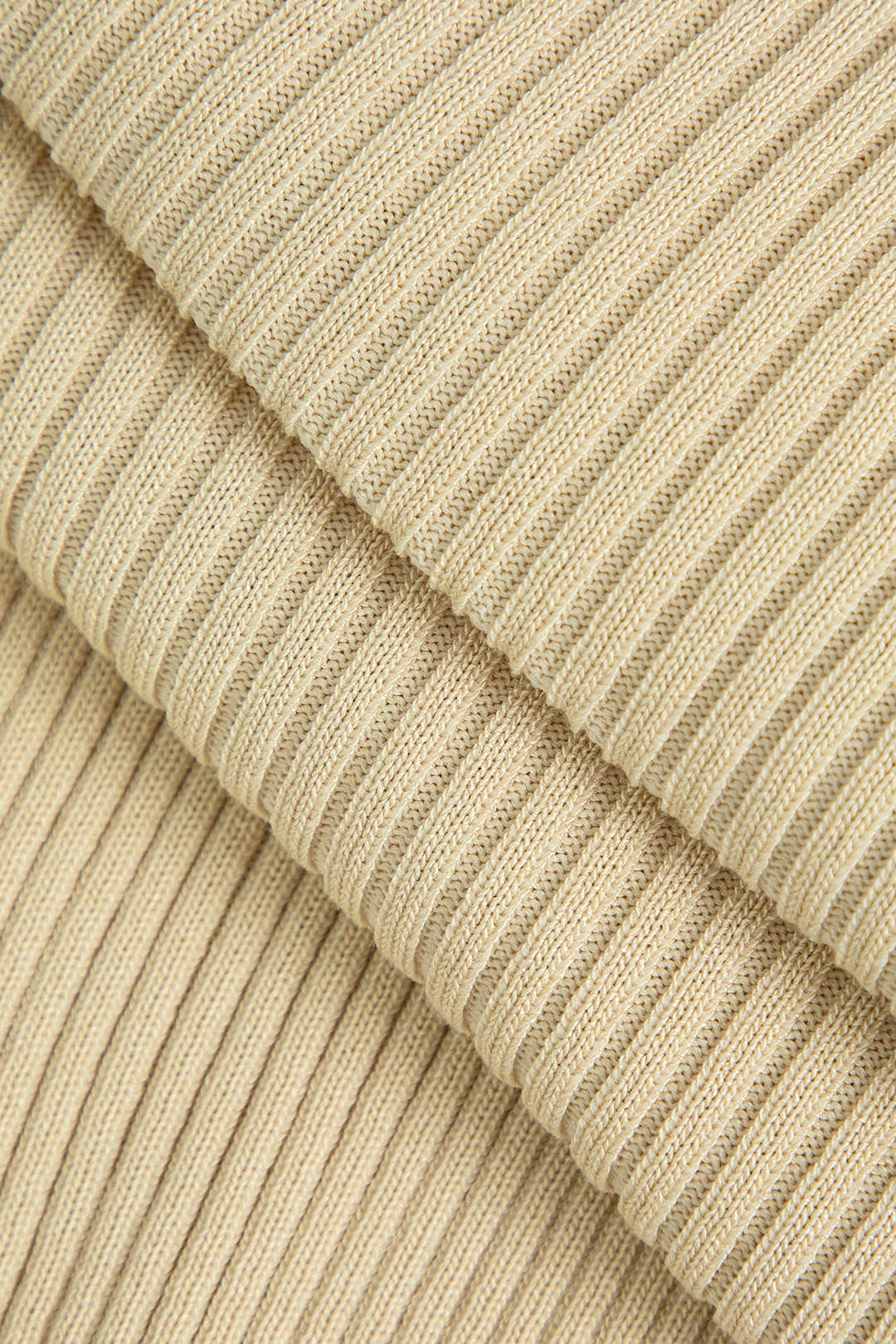 Düz Sırtı Açık Örgü Mini Elbise