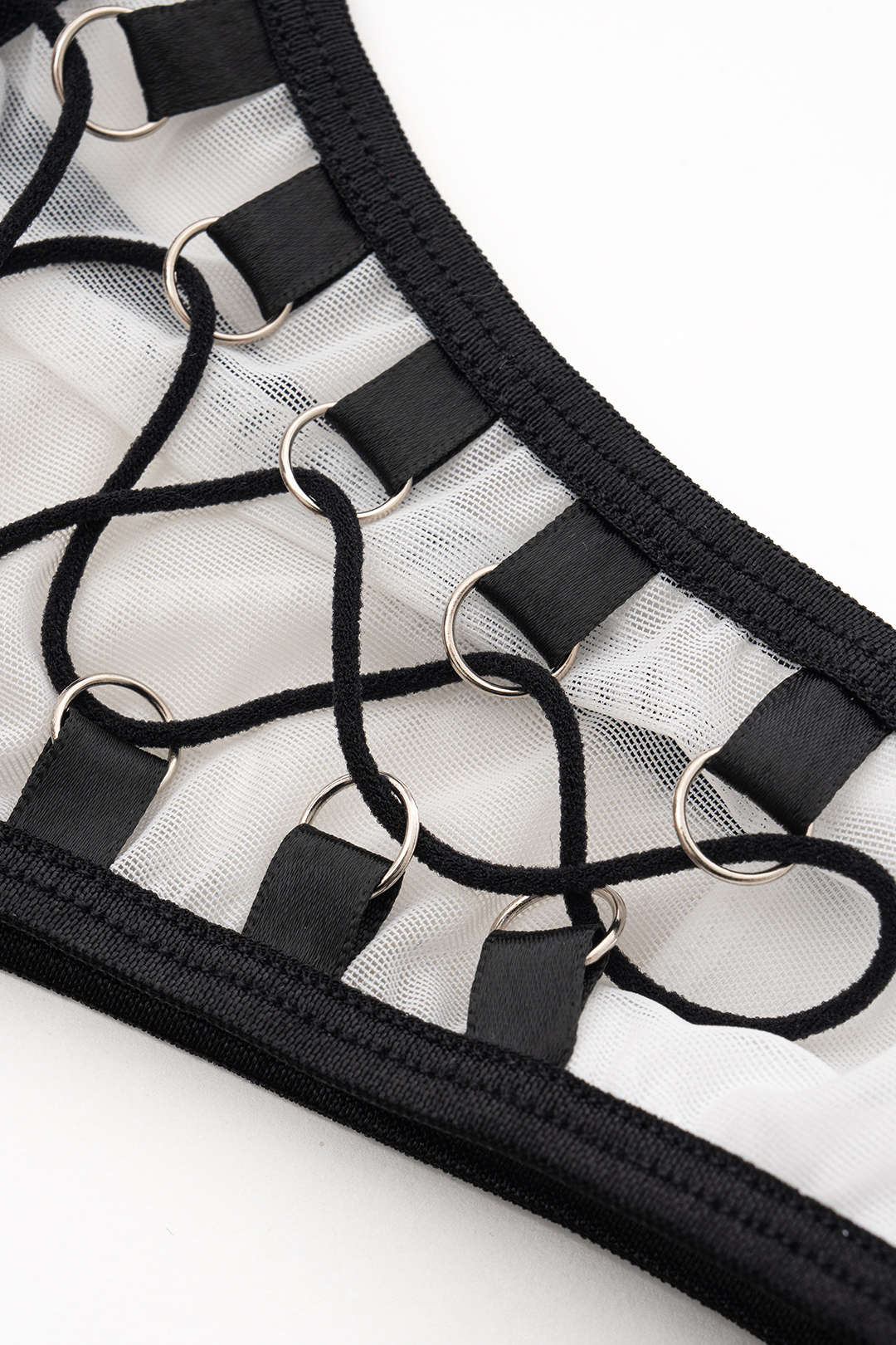 Kontrast Bağlamalı İnce Askılı İkili Bikini Takımı