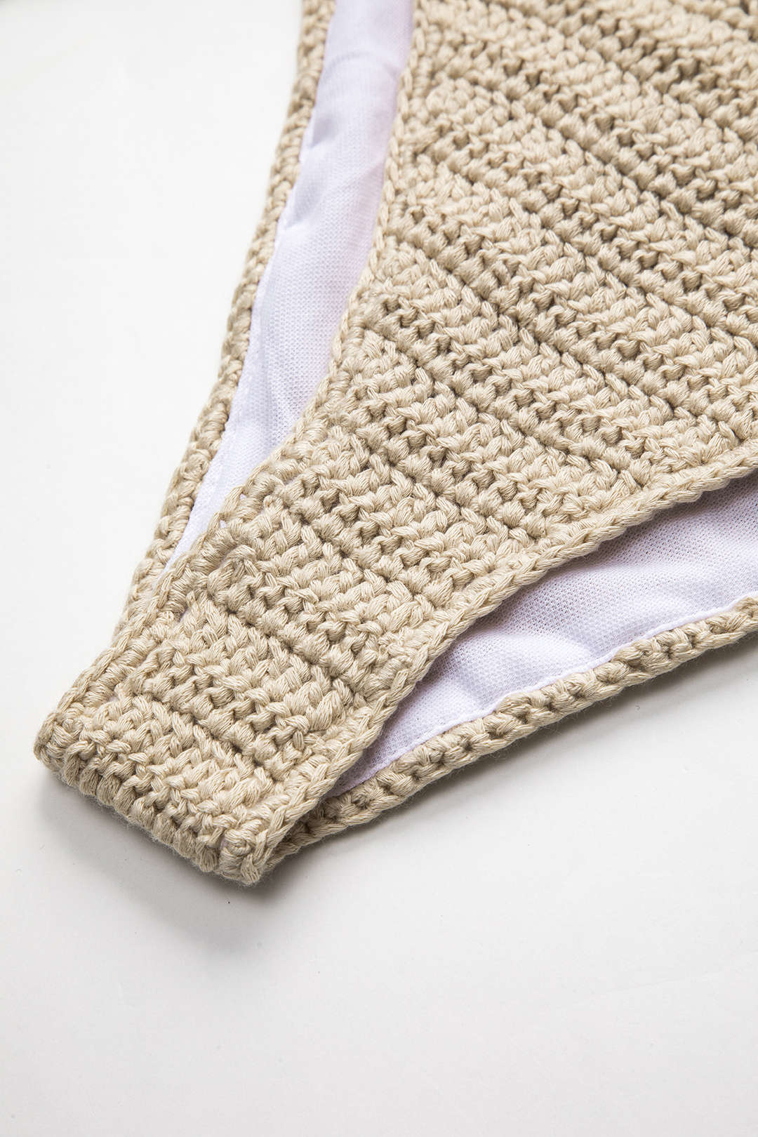 Örgü Bağlamalı Kesik Bikini Takımı