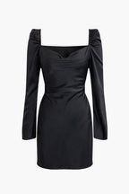 Katı Kapüşonlu Yaka Uzun Kollu Mini Elbise