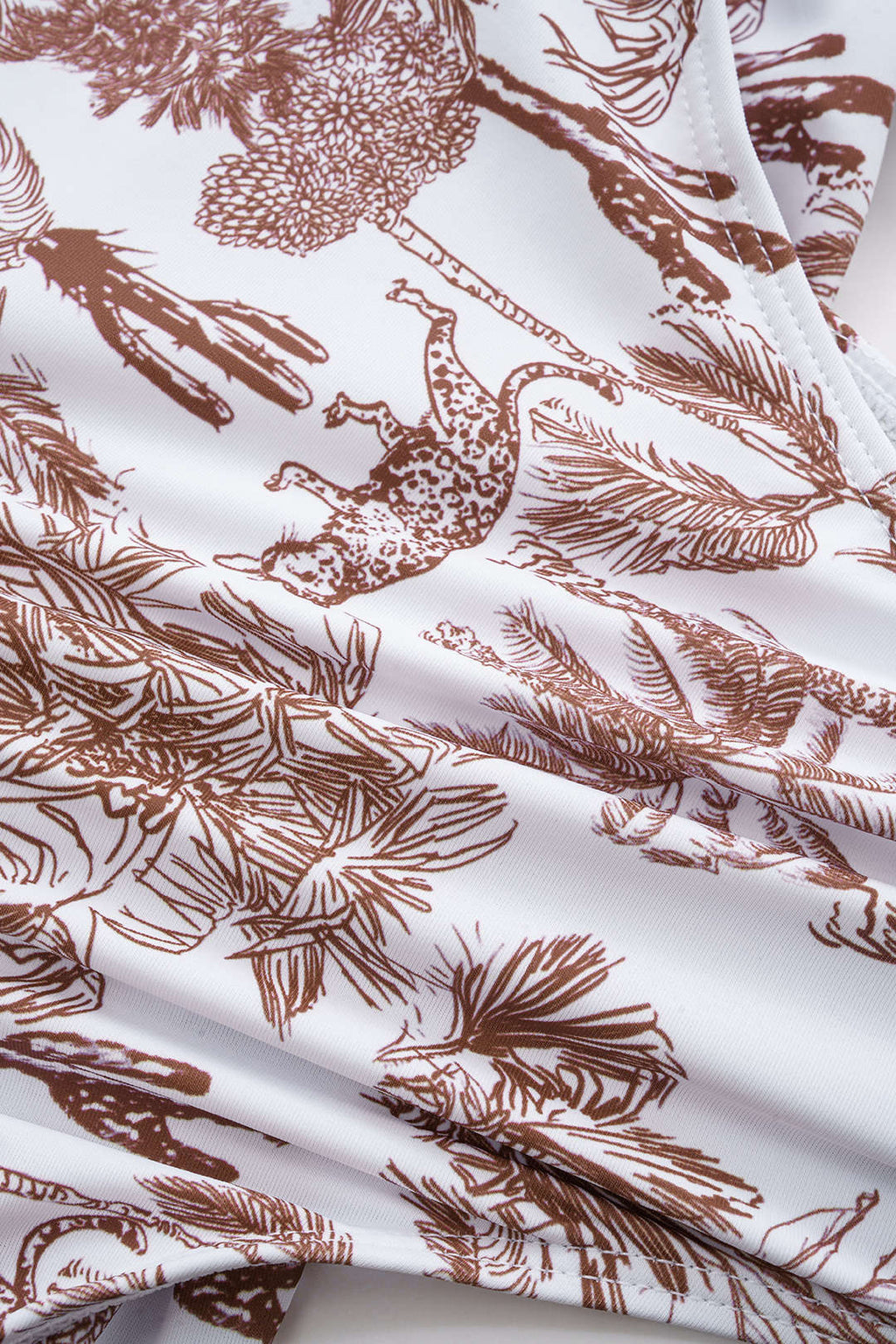 Palmiye Desenli Metalik Aksesuarlı İki Parça Bikini Takımı