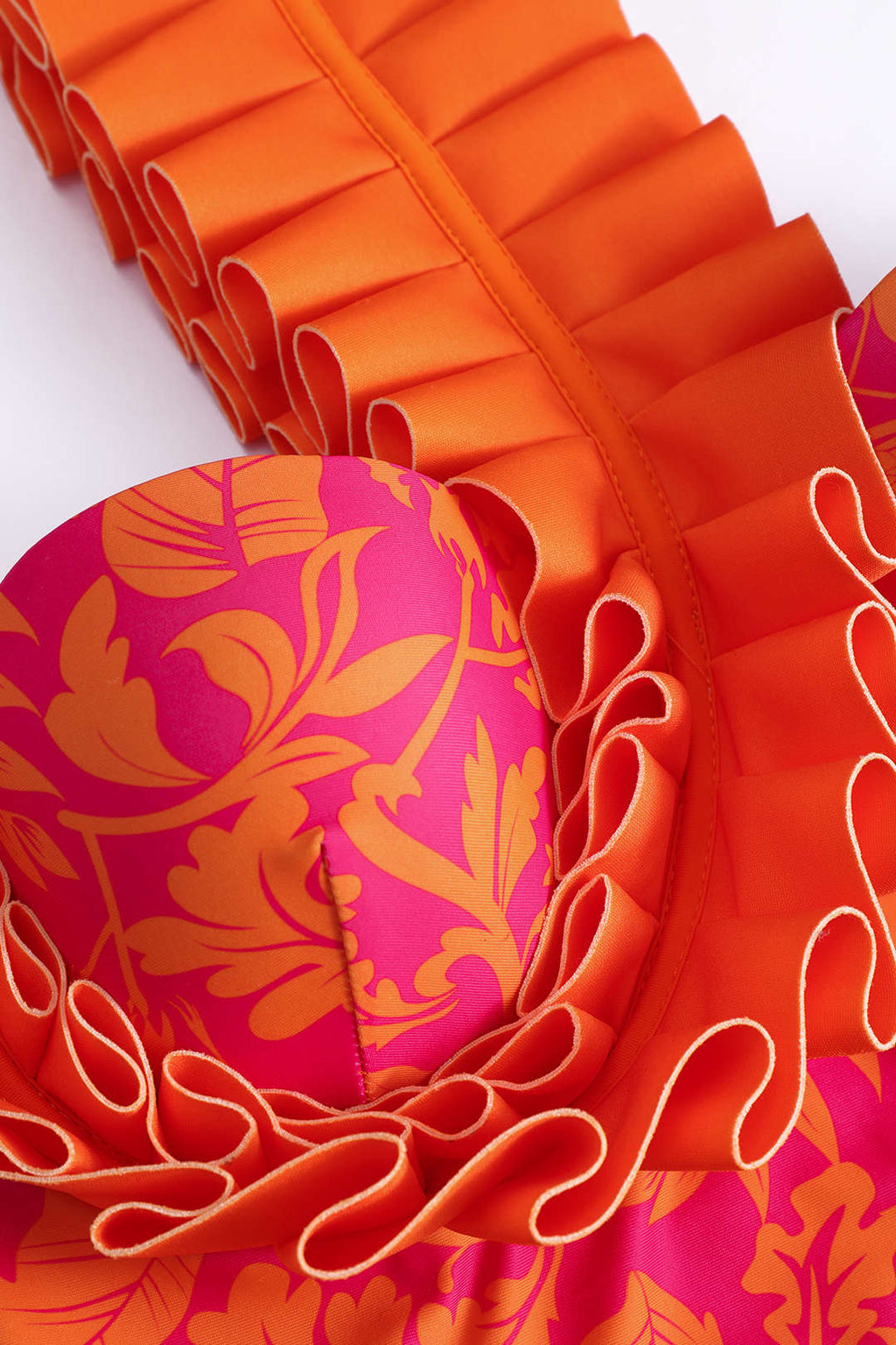 Yaprak Desenli Volanlı Büstiyer Bikini Takımı