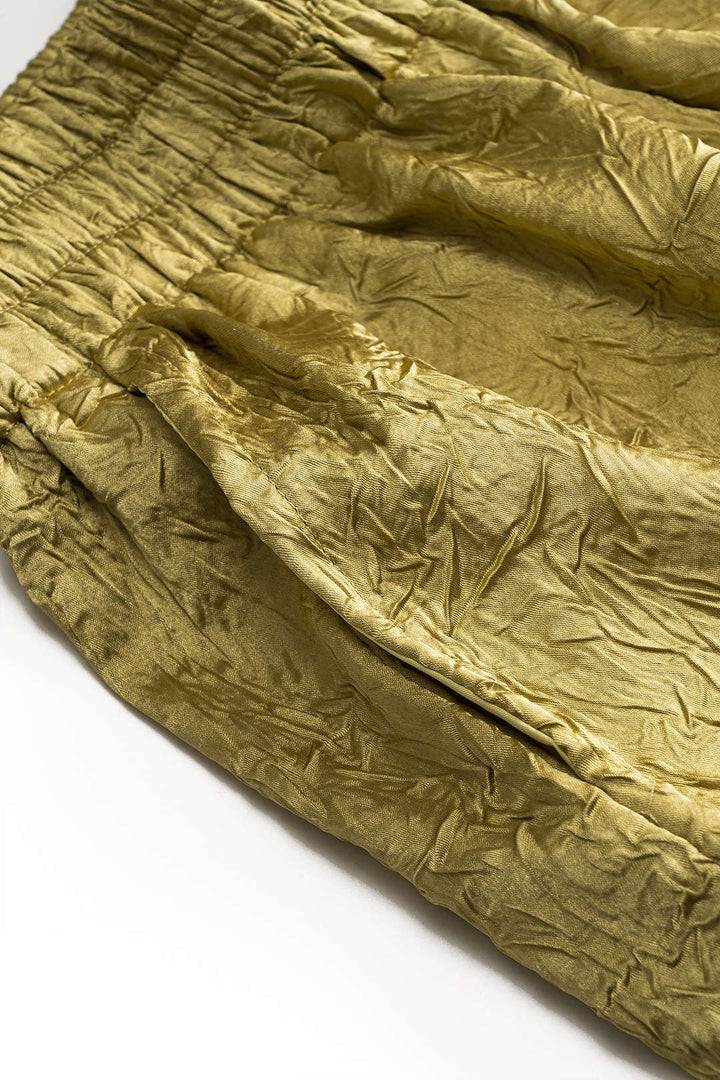 Düz Büzgülü Şort