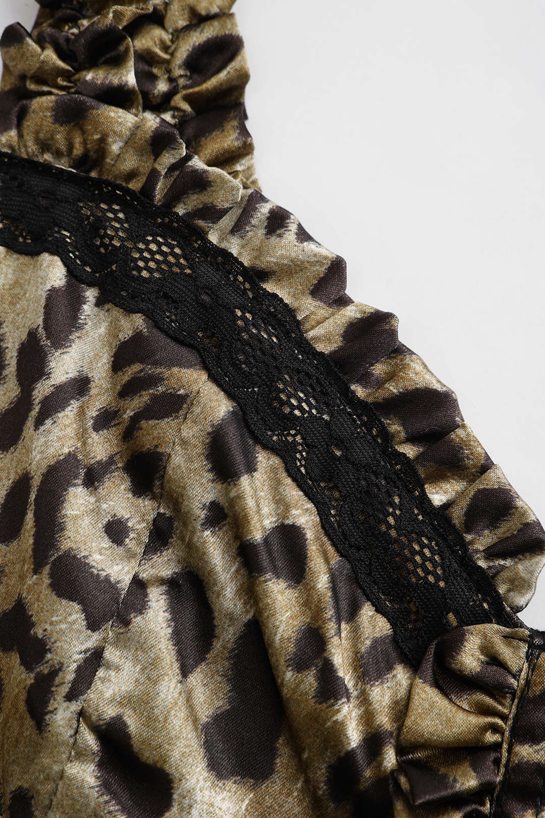 Leopar Desenli Dantel Kenarlı Korseli Slip
