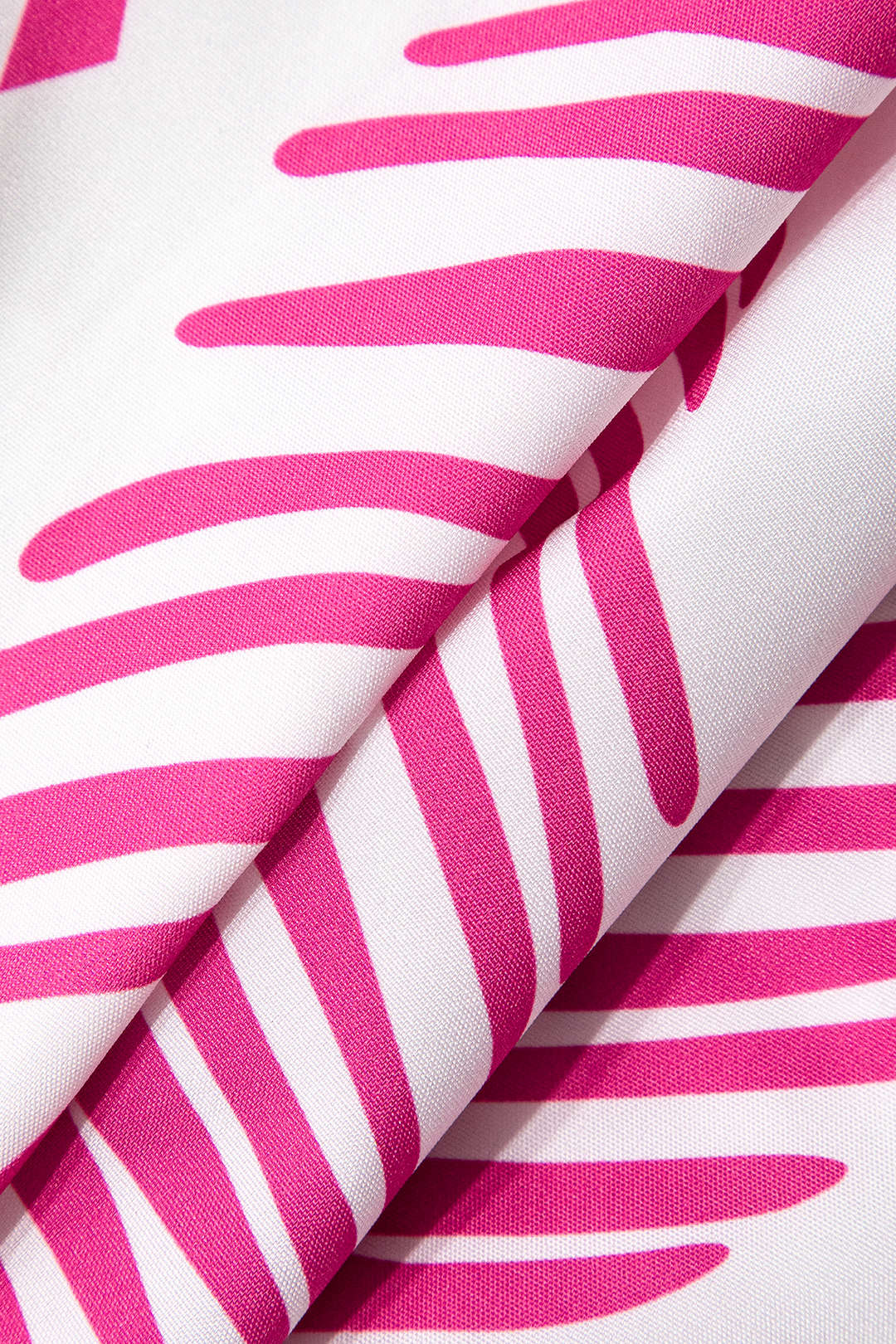 Yaprak Desenli Büzgülü Şort Takımı