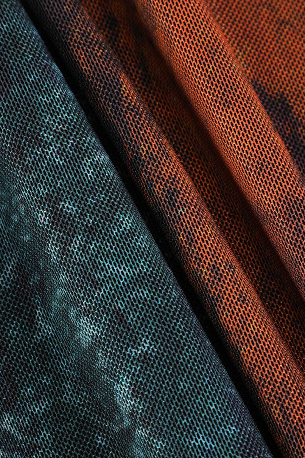 Soyut Desenli File Straplez Midi Elbise