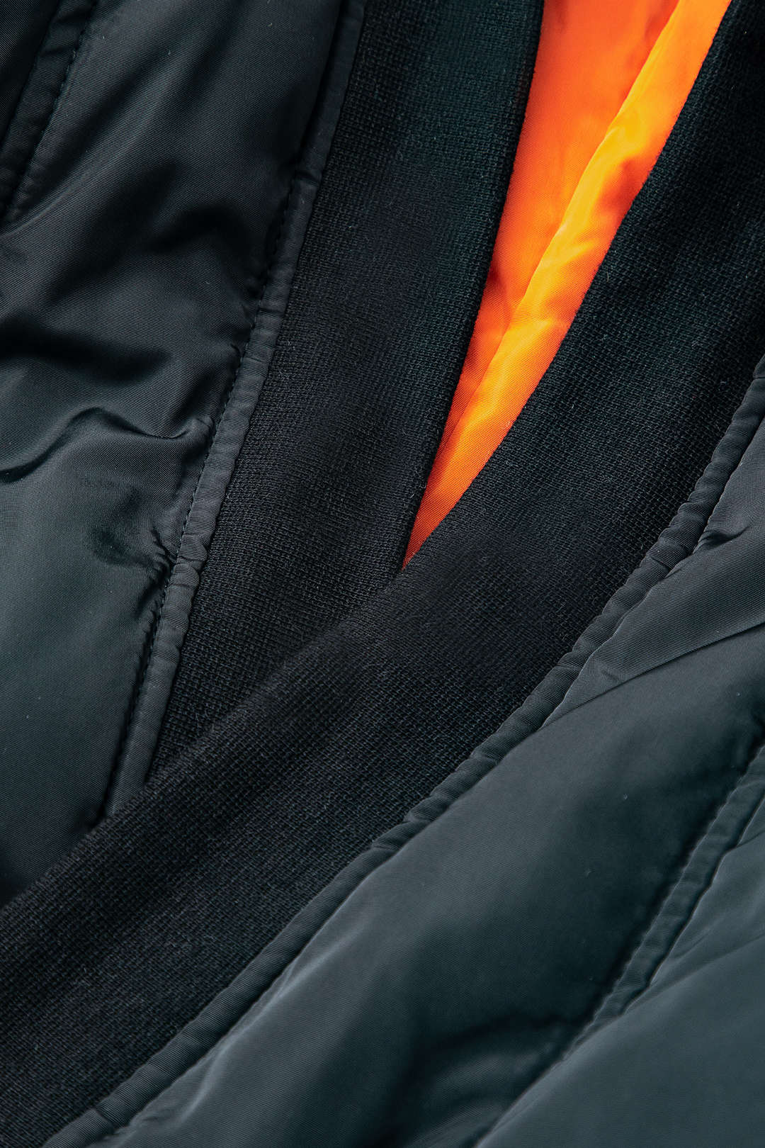 Amaro bağlamalı mont