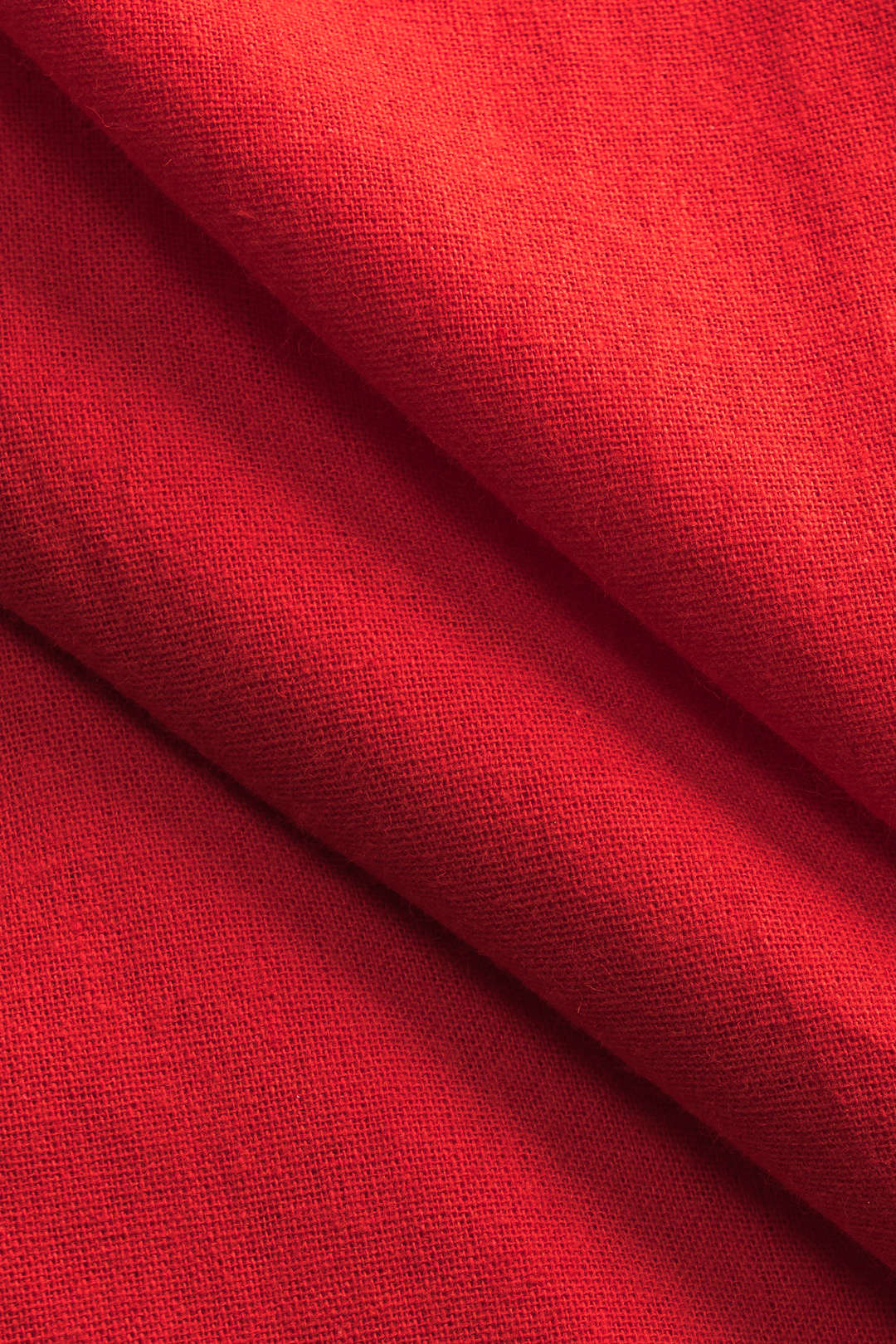 Pileli Balık Nakışlı Sırt Dekolteli Askısız Maxi Elbise