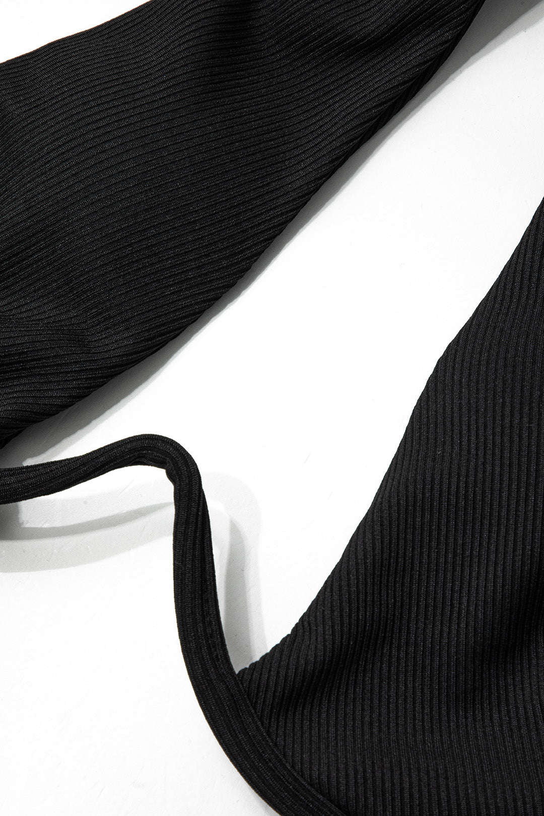 Çapraz Bağlamalı Halter Kesim Bikini Takımı