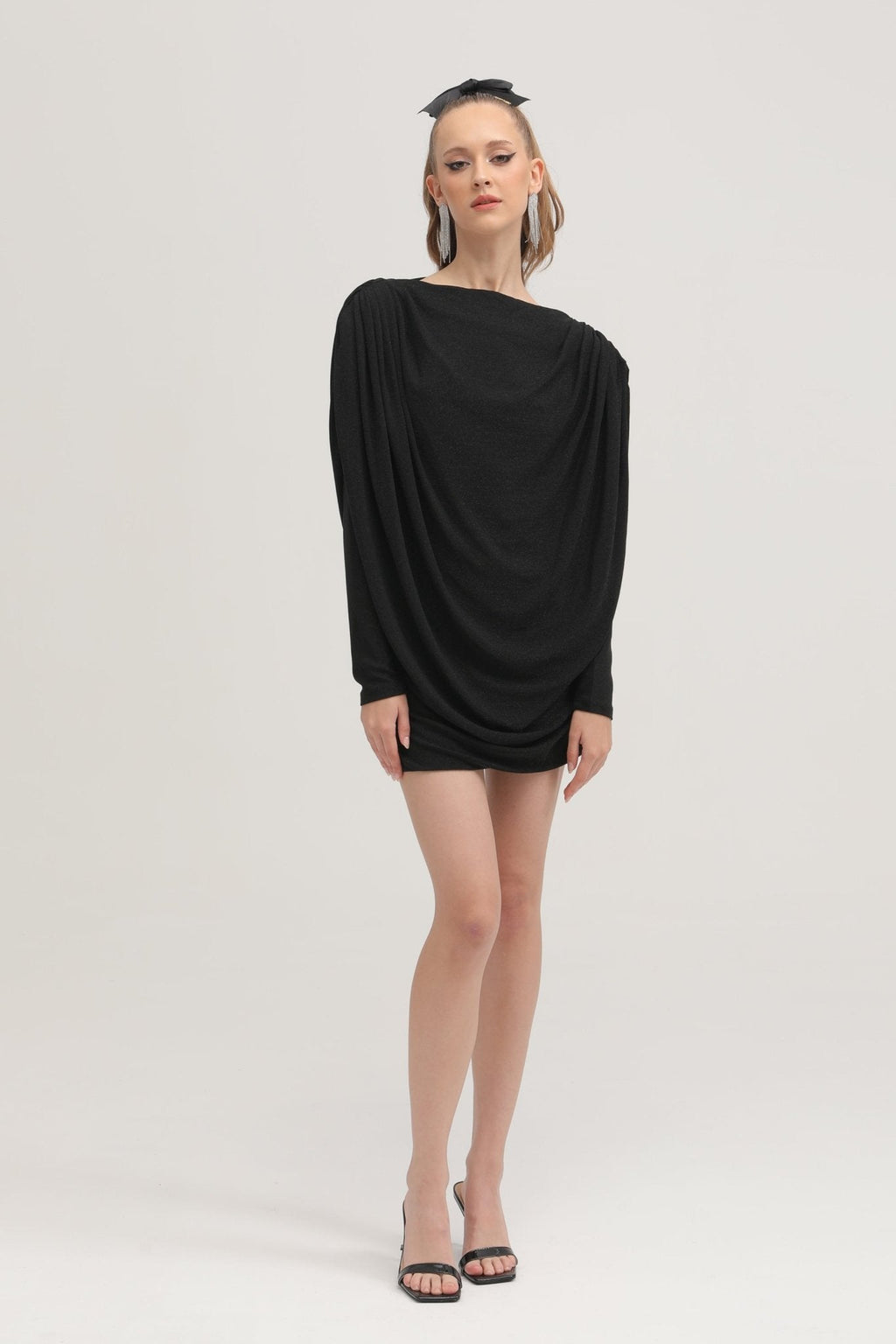 Hilda büzgülü mini elbise