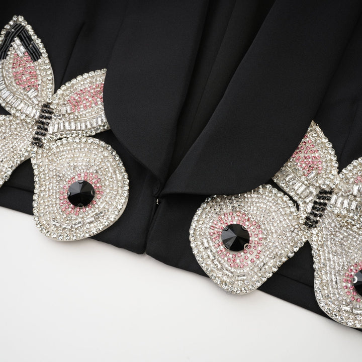 Roxane kristal süslemeli ceket ve etek takımı