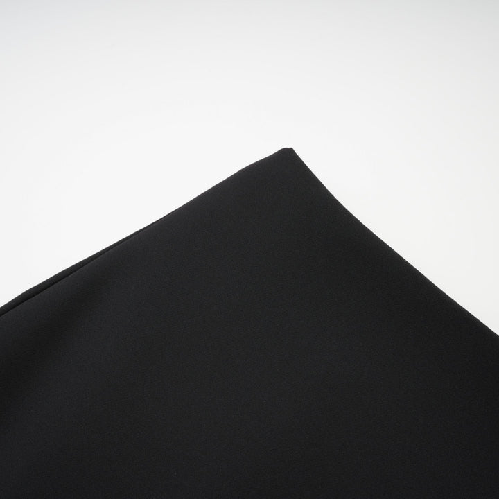 Roxane kristal süslemeli ceket ve etek takımı