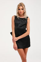 Sadiye fiyonklu mini elbise