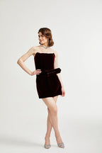 Tovelina kadife mini elbise