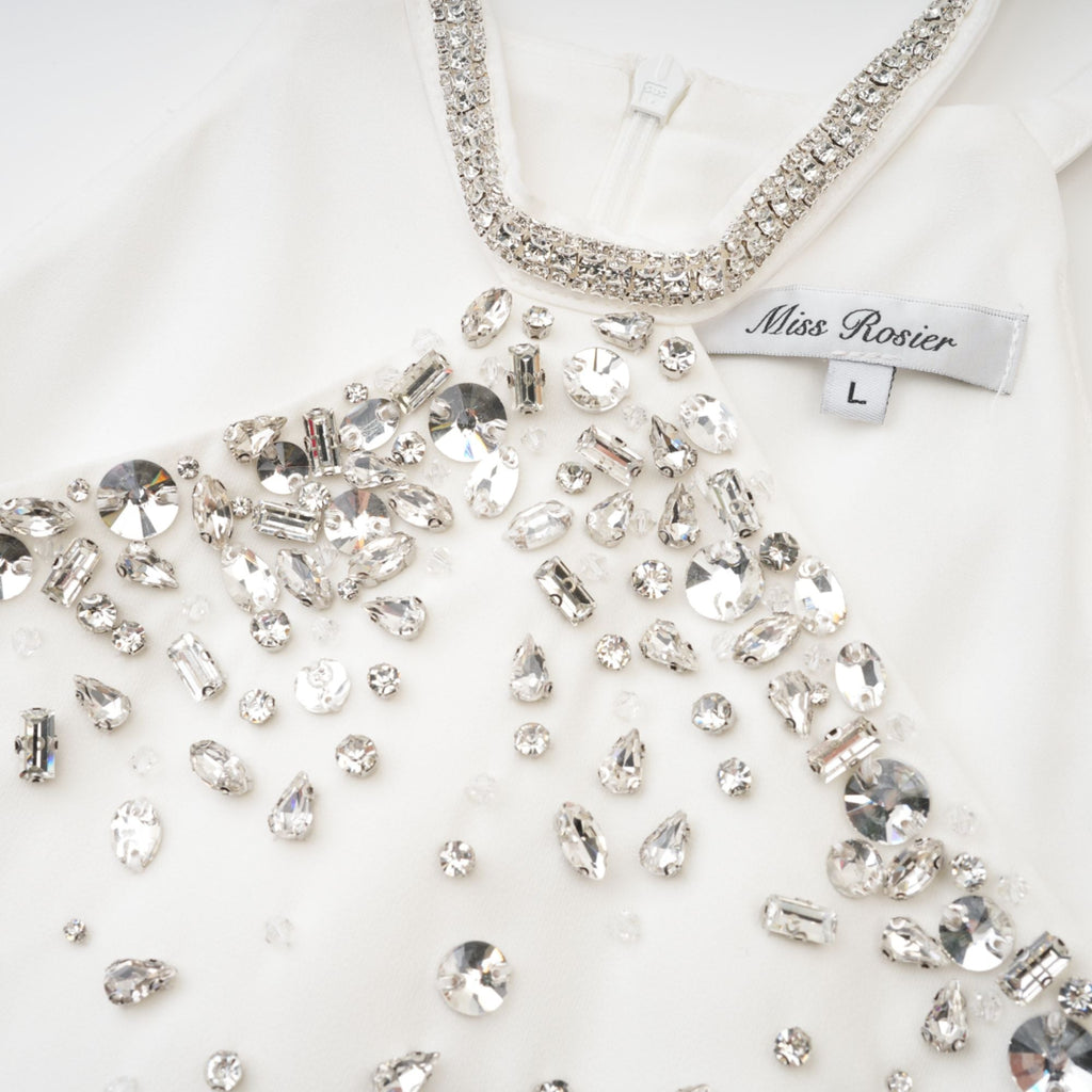 Xanthea siyah süslemeli mini elbise